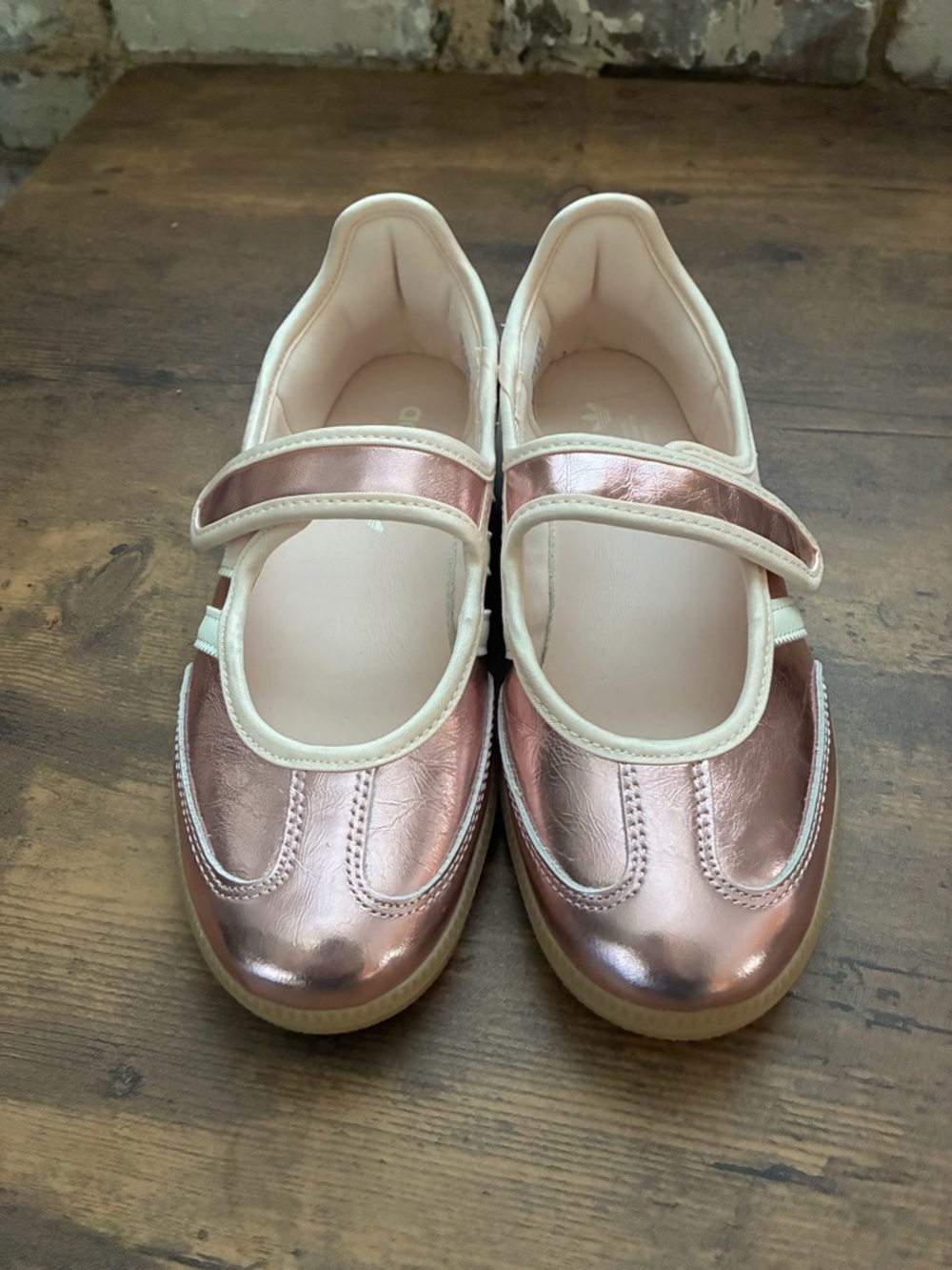 NWOT Adidas Samba Janes, Wonder Quartz (rose gold), 7.5